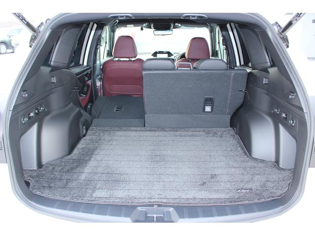 フォレスター ＳＴＩスポーツ　新世代アイサイト　ナビ　３方向カメラ　ＥＴＣ　２年間走行距離無制限部分保証付　ワンオーナ　新世代アイサイト　衝突被害＆後退時被害軽減ブレーキ　後側方警戒＆停止保持システム　ナビ　３方向カメラ　ＥＴＣ２．０　パワーリヤゲート　スマートリヤビューミラ（64枚目）