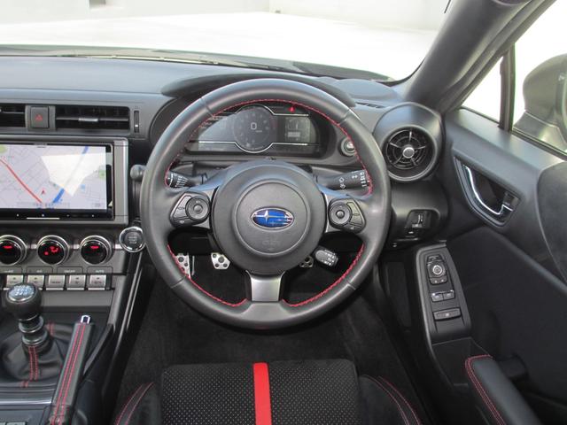 BRZ S 6速MT車 9インチナビ バックカメラ ETC2.0 2年間走行距離無制限部分保証付き ワンオーナー カロッツェリア9インチナビ バックカメラ ETC2.0 ドライブレコーダー 後側方警戒システム「SRVD」 シートヒーター LEDヘッドライト VDC(17枚目)