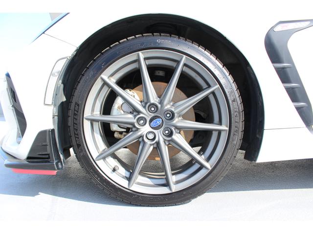 BRZ S 6速MT車 9インチナビ バックカメラ ETC2.0 2年間走行距離無制限部分保証付き ワンオーナー カロッツェリア9インチナビ バックカメラ ETC2.0 ドライブレコーダー 後側方警戒システム「SRVD」 シートヒーター LEDヘッドライト VDC(74枚目)