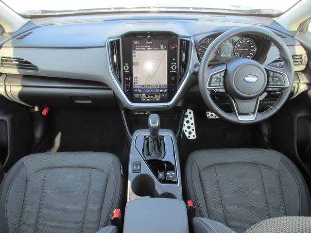 クロストレック リミテッド　新世代アイサイト（３眼）　元弊社試乗車　ナビ　２年間走行距離無制限部分保証付き　元弊社試乗車　新世代アイサイト（３眼タイプ）　　衝突被害＆後退時被害軽減ブレーキ　後側方警戒＆停止保持システム　ナビ　全方位カメラ　ＥＴＣ２．０　前後２カメラドラレコ（6枚目）