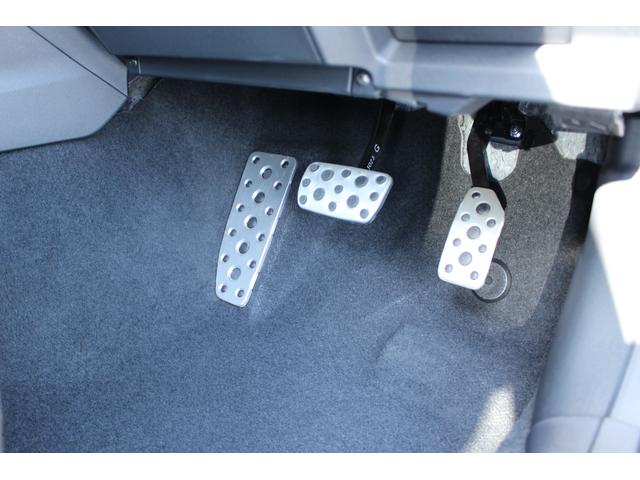 クロストレック リミテッド　新世代アイサイト（３眼）　元弊社試乗車　ナビ　２年間走行距離無制限部分保証付き　元弊社試乗車　新世代アイサイト（３眼タイプ）　　衝突被害＆後退時被害軽減ブレーキ　後側方警戒＆停止保持システム　ナビ　全方位カメラ　ＥＴＣ２．０　前後２カメラドラレコ（40枚目）