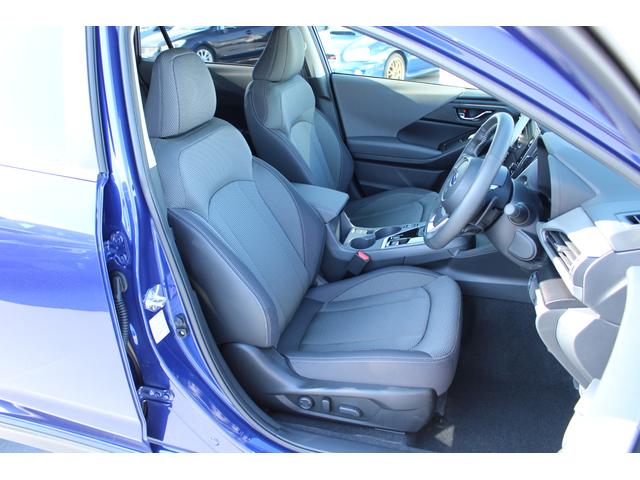 クロストレック リミテッド　新世代アイサイト（３眼）　元弊社試乗車　ナビ　２年間走行距離無制限部分保証付き　元弊社試乗車　新世代アイサイト（３眼タイプ）　　衝突被害＆後退時被害軽減ブレーキ　後側方警戒＆停止保持システム　ナビ　全方位カメラ　ＥＴＣ２．０　前後２カメラドラレコ（41枚目）