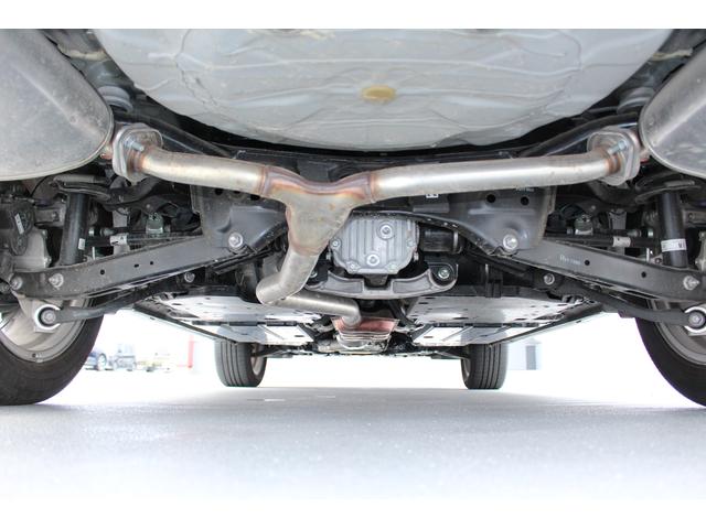 フォレスター ＳＴＩスポーツ　ブラックインテリアセレクション　レザー　２年間走行距離無制限部分保証付き　ワンオーナー　ブラックレザーシート　新世代アイサイト搭載　衝突被害＆後退時被害軽減ブレーキ　後側方警戒＆停止保持システム　スマートリヤビューカメラ　ナビ　３方向カメラ（9枚目）