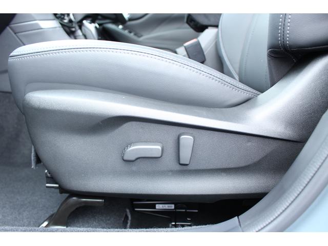 フォレスター ＳＴＩスポーツ　ブラックインテリアセレクション　レザー　２年間走行距離無制限部分保証付き　ワンオーナー　ブラックレザーシート　新世代アイサイト搭載　衝突被害＆後退時被害軽減ブレーキ　後側方警戒＆停止保持システム　スマートリヤビューカメラ　ナビ　３方向カメラ（48枚目）