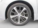 リミテッド　アイサイト３搭載車　８インチナビ　バックカメラ　１年間走行距離無制限部分保証付き　ワンオーナー　アイサイト３搭載　衝突被害軽減ブレーキ　パナソニック製８インチナビ　バックカメラ　レザーシート　シートヒーター　電動パワーシート　　ヒルホールドスタート（65枚目）
