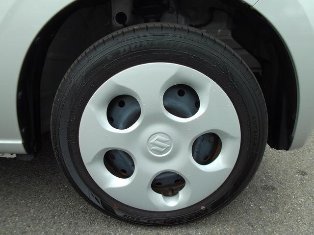 アルト L オーディオレス キーレスエントリー 衝突被害軽減ブレーキ オーディオレス キーレスエントリー 衝突被害軽減ブレーキ 後退時ブレーキサポート SRSサイドエアバッグ SRSカーテンエアバッグ シートヒーター 車両走行安定補助システム アイドリングストップ(5枚目)