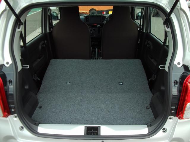 アルト L オーディオレス キーレスエントリー 衝突被害軽減ブレーキ オーディオレス キーレスエントリー 衝突被害軽減ブレーキ 後退時ブレーキサポート SRSサイドエアバッグ SRSカーテンエアバッグ シートヒーター 車両走行安定補助システム アイドリングストップ(20枚目)