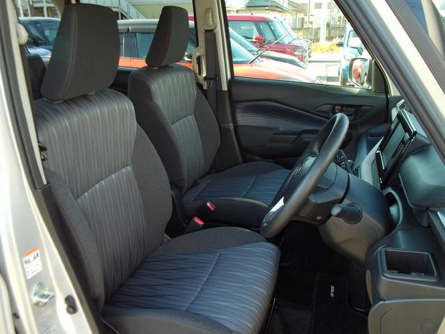 ソリオ Ｇ　オーディオレス　両側Ｓドア　キーレスプッシュスタート　オーディオレス　両側スライドドア　キーレスプッシュスタート　ウォークスルー　衝突被害軽減ブレーキ　後退時ブレーキサポート　ＳＲＳサイドエアバッグ　ＳＲＳカーテンエアバッグ　フルオートエアコン（18枚目）