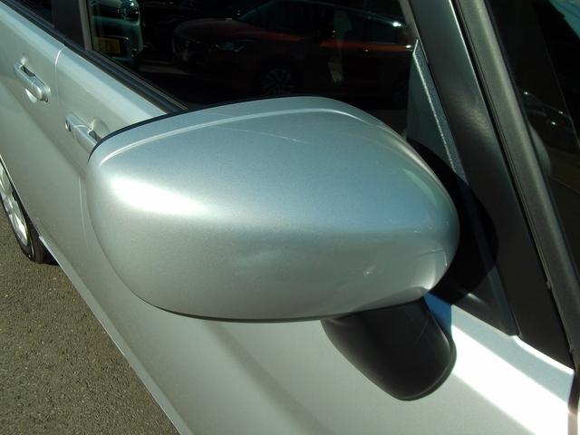 ソリオ Ｇ　オーディオレス　両側Ｓドア　キーレスプッシュスタート　オーディオレス　両側スライドドア　キーレスプッシュスタート　ウォークスルー　衝突被害軽減ブレーキ　後退時ブレーキサポート　ＳＲＳサイドエアバッグ　ＳＲＳカーテンエアバッグ　フルオートエアコン（26枚目）