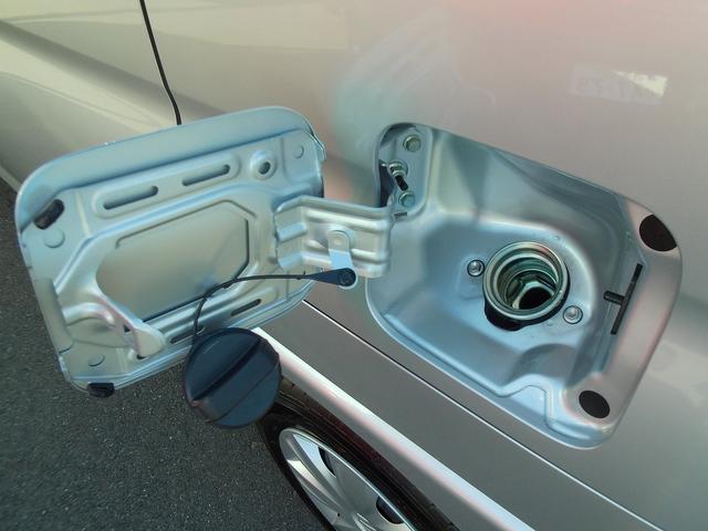 ソリオ Ｇ　オーディオレス　両側Ｓドア　キーレスプッシュスタート　オーディオレス　両側スライドドア　キーレスプッシュスタート　ウォークスルー　衝突被害軽減ブレーキ　後退時ブレーキサポート　ＳＲＳサイドエアバッグ　ＳＲＳカーテンエアバッグ　フルオートエアコン（30枚目）