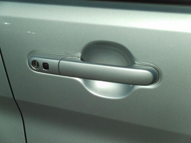 ソリオ Ｇ　オーディオレス　両側Ｓドア　キーレスプッシュスタート　オーディオレス　両側スライドドア　キーレスプッシュスタート　ウォークスルー　衝突被害軽減ブレーキ　後退時ブレーキサポート　ＳＲＳサイドエアバッグ　ＳＲＳカーテンエアバッグ　フルオートエアコン（44枚目）