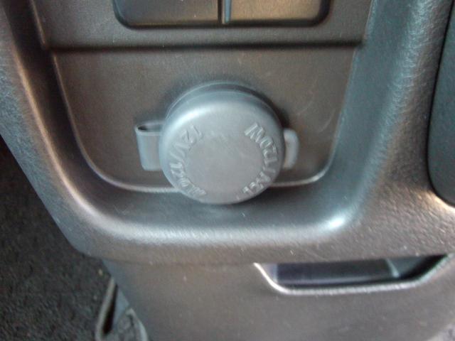 ソリオ Ｇ　オーディオレス　両側Ｓドア　キーレスプッシュスタート　オーディオレス　両側スライドドア　キーレスプッシュスタート　ウォークスルー　衝突被害軽減ブレーキ　後退時ブレーキサポート　ＳＲＳサイドエアバッグ　ＳＲＳカーテンエアバッグ　フルオートエアコン（48枚目）