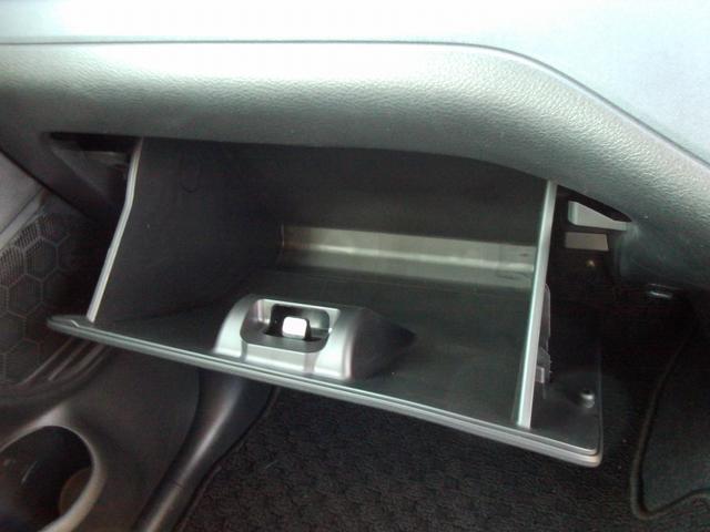 ソリオ Ｇ　オーディオレス　両側Ｓドア　キーレスプッシュスタート　オーディオレス　両側スライドドア　キーレスプッシュスタート　ウォークスルー　衝突被害軽減ブレーキ　後退時ブレーキサポート　ＳＲＳサイドエアバッグ　ＳＲＳカーテンエアバッグ　フルオートエアコン（54枚目）