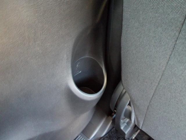 ソリオ Ｇ　オーディオレス　両側Ｓドア　キーレスプッシュスタート　オーディオレス　両側スライドドア　キーレスプッシュスタート　ウォークスルー　衝突被害軽減ブレーキ　後退時ブレーキサポート　ＳＲＳサイドエアバッグ　ＳＲＳカーテンエアバッグ　フルオートエアコン（62枚目）