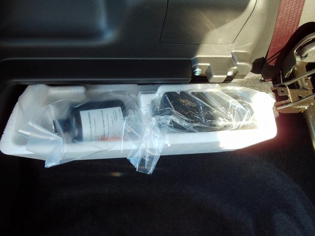 ソリオ Ｇ　オーディオレス　両側Ｓドア　キーレスプッシュスタート　オーディオレス　両側スライドドア　キーレスプッシュスタート　ウォークスルー　衝突被害軽減ブレーキ　後退時ブレーキサポート　ＳＲＳサイドエアバッグ　ＳＲＳカーテンエアバッグ　フルオートエアコン（73枚目）