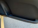 運転席ドア収納とドリンクホルダーです☆