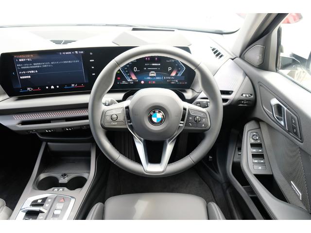 １シリーズ １２０　ハイラインパッケージ　（ＵＶカットガラス・Ｈａｒｍａｎ／Ｋａｒｄｏｎ・ヴェガンザシート）・テクノロジーＰ（Ｄアシプロ・Ｐアシプラス・ＡＲビュー・インテリアカメラ・ＨＵＤ）・Ｐシート・シートヒーター・オートマチックテール（15枚目）