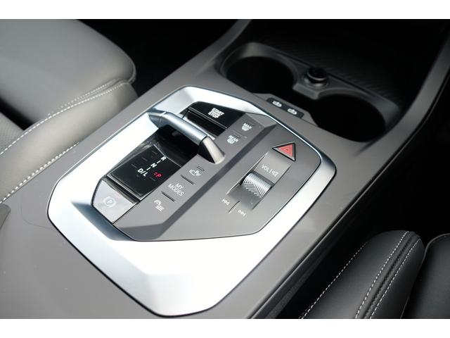 １シリーズ １２０　ハイラインパッケージ　（ＵＶカットガラス・Ｈａｒｍａｎ／Ｋａｒｄｏｎ・ヴェガンザシート）・テクノロジーＰ（Ｄアシプロ・Ｐアシプラス・ＡＲビュー・インテリアカメラ・ＨＵＤ）・Ｐシート・シートヒーター・オートマチックテール（20枚目）