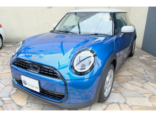 ＭＩＮＩ クーパーＣ　クラシック・トリム　３ドア　ＤＣＴ　ステアリングヒーター・シートヒーター・ドライビングアシストプラス・パーキングアシスト・ＨＵＤ・ＡＲビュー（2枚目）