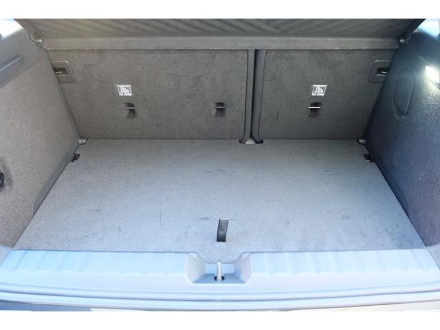 ＭＩＮＩ エースマンＳＥ　クラシック・トリム　コンビシート・シートヒーター・ステアリングヒーター・１８インチＡＷ・ドライビングアシストプラス・パーキングアシストプラス・ＨＵＤ・ＡＲビュー（21枚目）