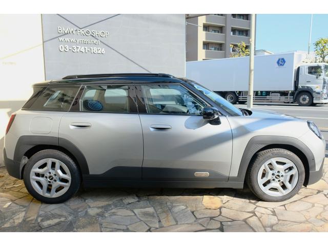 ＭＩＮＩ エースマンＥ　クラシック・トリム　コンビシート・シートヒーター・ステアリングヒーター・ドライビングアシスト・パーキングアシストプラス・ＨＵＤ・ＡＲビュー（5枚目）