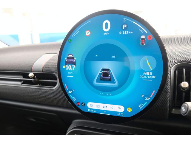 ＭＩＮＩ クーパーＣ　クラシック・トリム　３ドア　ＤＣＴ　コンビシート　１７インチＡＷ　シートヒーター　ステアリングヒーター　ドライビングアシストプラス　パーキングアシスト　ＨＵＤ　ＡＲビュー（17枚目）