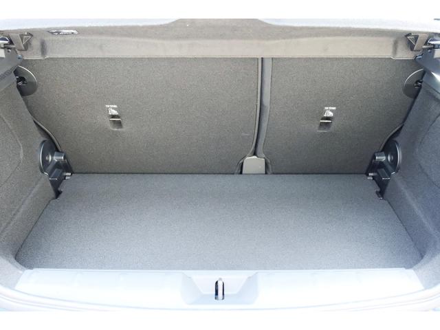 ＭＩＮＩ クーパーＣ　クラシック・トリム　３ドア　ＤＣＴ　コンビシート　１７インチＡＷ　シートヒーター　ステアリングヒーター　ドライビングアシストプラス　パーキングアシスト　ＨＵＤ　ＡＲビュー（21枚目）