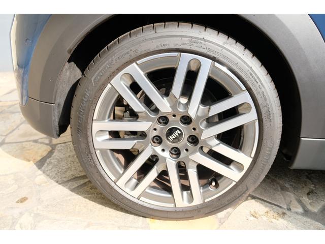 ＭＩＮＩ クーパーＣ　クラシック・トリム　３ドア　ＤＣＴ　コンビシート　１７インチＡＷ　シートヒーター　ステアリングヒーター　ドライビングアシストプラス　パーキングアシスト　ＨＵＤ　ＡＲビュー（26枚目）