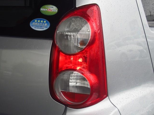 パッソ Ｘ　運転席助手席エアバック　メモリーナビゲーション　横滑り防止機能　エアコン　キーレス　リアカメラ　ＡＢＳ　パワーウィンドウ　パワーステアリング　ナビＴＶ　ワンセグＴＶ　運転席エアバック（23枚目）