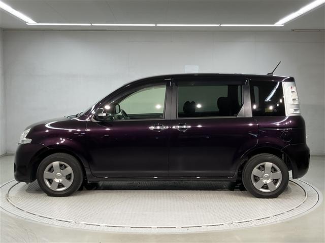 シエンタ ＤＩＣＥリミテッド　キーレスエントリーキー　ナビＴＶ　運転席エアバッグ　バックモニタ－　ワンセグテレビ　ＥＴＣ車載器　ＤＶＤ再生　Ｗエアバック　ミュージックプレイヤー接続可　メモリーナビ　三列シート　パワーウインドウ（2枚目）