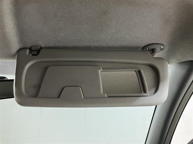シエンタ ＤＩＣＥリミテッド　キーレスエントリーキー　ナビＴＶ　運転席エアバッグ　バックモニタ－　ワンセグテレビ　ＥＴＣ車載器　ＤＶＤ再生　Ｗエアバック　ミュージックプレイヤー接続可　メモリーナビ　三列シート　パワーウインドウ（14枚目）