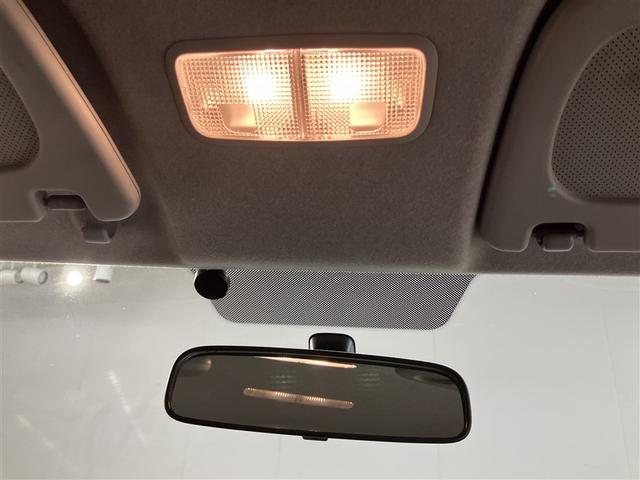 シエンタ ＤＩＣＥリミテッド　キーレスエントリーキー　ナビＴＶ　運転席エアバッグ　バックモニタ－　ワンセグテレビ　ＥＴＣ車載器　ＤＶＤ再生　Ｗエアバック　ミュージックプレイヤー接続可　メモリーナビ　三列シート　パワーウインドウ（15枚目）