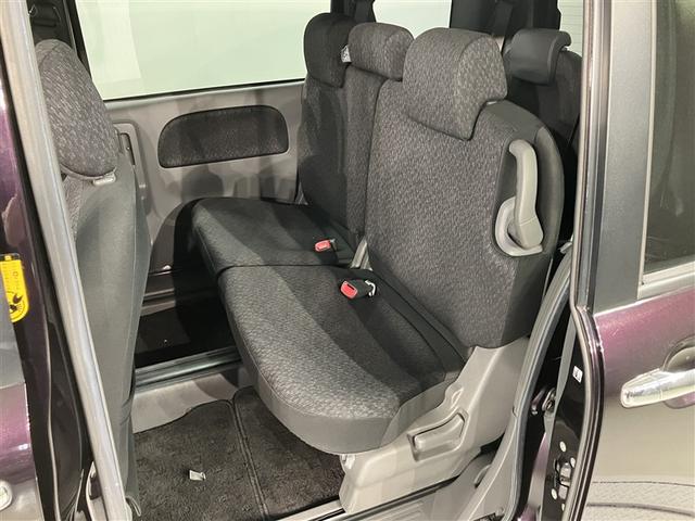 シエンタ ＤＩＣＥリミテッド　キーレスエントリーキー　ナビＴＶ　運転席エアバッグ　バックモニタ－　ワンセグテレビ　ＥＴＣ車載器　ＤＶＤ再生　Ｗエアバック　ミュージックプレイヤー接続可　メモリーナビ　三列シート　パワーウインドウ（17枚目）