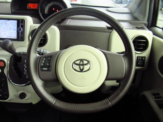 ポルテ Ｇ　Ｄレコ　リアカメラ　地デジ　左ＰＳＤ　横滑り防止　ナビ・ＴＶ　ＥＴＣ車載器　ＡＢＳ搭載車　アルミホイール　ＡＣ　メモリーナビゲーション　ＷエアＢ　スマートエントリー　ＤＶＤ再生可　盗難防止装置（6枚目）