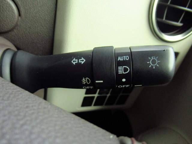 ポルテ Ｇ　Ｄレコ　リアカメラ　地デジ　左ＰＳＤ　横滑り防止　ナビ・ＴＶ　ＥＴＣ車載器　ＡＢＳ搭載車　アルミホイール　ＡＣ　メモリーナビゲーション　ＷエアＢ　スマートエントリー　ＤＶＤ再生可　盗難防止装置（13枚目）