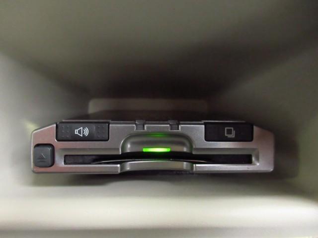 ポルテ Ｇ　Ｄレコ　リアカメラ　地デジ　左ＰＳＤ　横滑り防止　ナビ・ＴＶ　ＥＴＣ車載器　ＡＢＳ搭載車　アルミホイール　ＡＣ　メモリーナビゲーション　ＷエアＢ　スマートエントリー　ＤＶＤ再生可　盗難防止装置（18枚目）