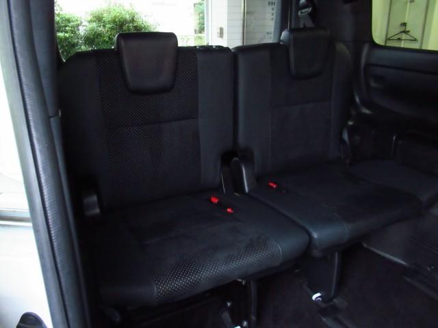 ヴォクシー ZS 煌III プリクラッシュ スマートキ アイスト DVD再生機能 横滑り防止装置 ナビTV アルミ 三列シート 盗難防止 オートエアコン キーレス ETC装備 パワステ メモリナビ クルコン LEDヘッドライト(21枚目)