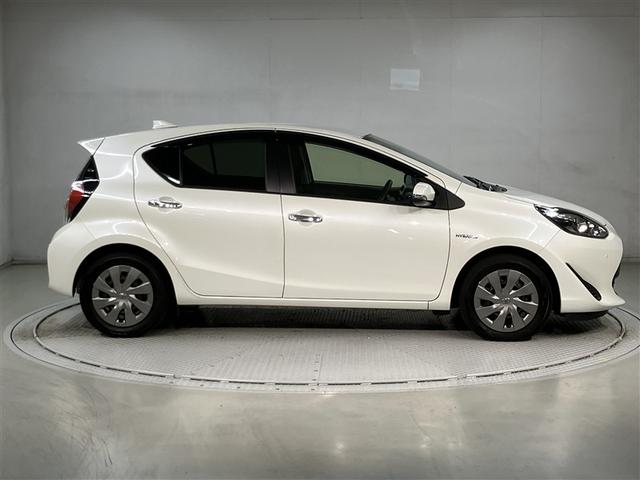 アクア Sスタイルブラック AUX端子 バックモニタ- 地デジフルセグ ナビTV イモビライザー スマートキープッシュスタート 1オーナー ETC付き Wエアバッグ キーフリ メモリーナビゲーション ドラレコ付き ABS PS(3枚目)