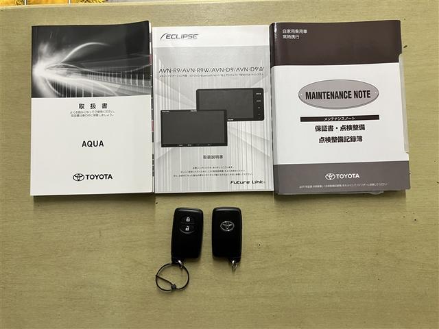 アクア Sスタイルブラック AUX端子 バックモニタ- 地デジフルセグ ナビTV イモビライザー スマートキープッシュスタート 1オーナー ETC付き Wエアバッグ キーフリ メモリーナビゲーション ドラレコ付き ABS PS(18枚目)