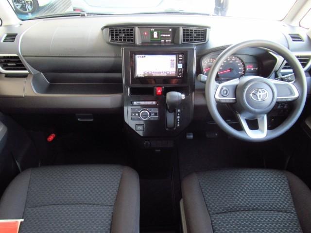 ルーミー G 追突軽減ブレーキ パワステ Aストップ LEDライト Rカメラ 記録簿付 横滑り防止システム ウォークスルー エアバック セキュリティーアラーム パワーウィンドウ 運転席助手席エアバック ナビ&TV(5枚目)