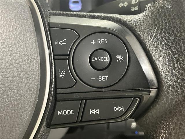 カローラ ハイブリッド　Ｇ－Ｘ　ＴＳＳ　Ｂカメラ　クルーズコントロール　エアバッグ　ドライブレコーダー　スマートキー　キーレス　ＬＥＤライト　ナビ　ＥＴＣ　ミュージックプレイヤー接続可　メモリーナビ　横滑り防止装置　盗難防止システム（12枚目）