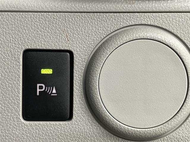 ミライース Ｘ　ＳＡＩＩＩ　衝突回避支援ブレーキ機能　運転席助手席エアバック　横滑防止　ＬＥＤライト　キーレスキー　パワーウインドウ　エアコン　パワステ　ＡＢＳ　エアバック　アイストップ（8枚目）