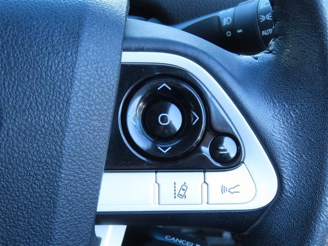 プリウス Ａ　衝突軽減ブレーキシステム　Ｂモニタ　記録簿有　ＬＥＤヘッド　クルーズコントロール　セキュリティー　スマートキー　パワーステアリング　ＥＴＣ　１オーナー　アルミホイル　オートエアコン　ＳＲＳ　ＡＢＳ（14枚目）