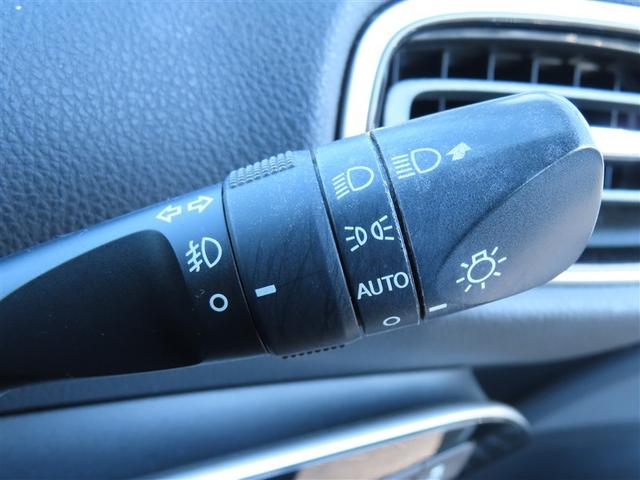 プリウス Ａ　衝突軽減ブレーキシステム　Ｂモニタ　記録簿有　ＬＥＤヘッド　クルーズコントロール　セキュリティー　スマートキー　パワーステアリング　ＥＴＣ　１オーナー　アルミホイル　オートエアコン　ＳＲＳ　ＡＢＳ（16枚目）