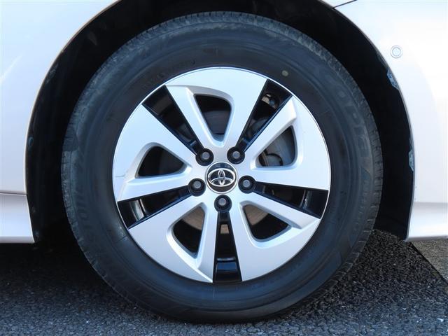 プリウス Ａ　衝突軽減ブレーキシステム　Ｂモニタ　記録簿有　ＬＥＤヘッド　クルーズコントロール　セキュリティー　スマートキー　パワーステアリング　ＥＴＣ　１オーナー　アルミホイル　オートエアコン　ＳＲＳ　ＡＢＳ（23枚目）