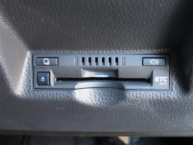 ヤリス ハイブリッドZ PCS 地デジ Bカメラ LEDランプ スマキー ETC付き メディアプレイヤー接続 ナビTV VSC パワステ 1オナ車 クルコン カーテンエアバック キーフリー ABS イモビ エアコン(12枚目)