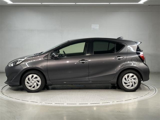 アクア Ｓ　スマートキープッシュスタート　キーレスエントリ　ＬＥＤヘッドライト　ドラレコ付　フルセグ地デジ　イモビ　ナビ＆ＴＶ　ワンオーナー車　オートエアコン　デュアルエアバック　ＥＳＣ　Ｂカメラ　ＡＵＸ端子（2枚目）