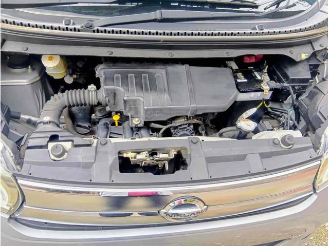 デイズ Ｊ　衝突被害軽減システム　キーレスエントリー　ベンチシート　ＣＶＴ　ＡＢＳ　ＥＳＣ　ＣＤ　ミュージックプレイヤー接続可　衝突安全ボディ　エアコン　パワーステアリング　パワーウィンドウ（10枚目）