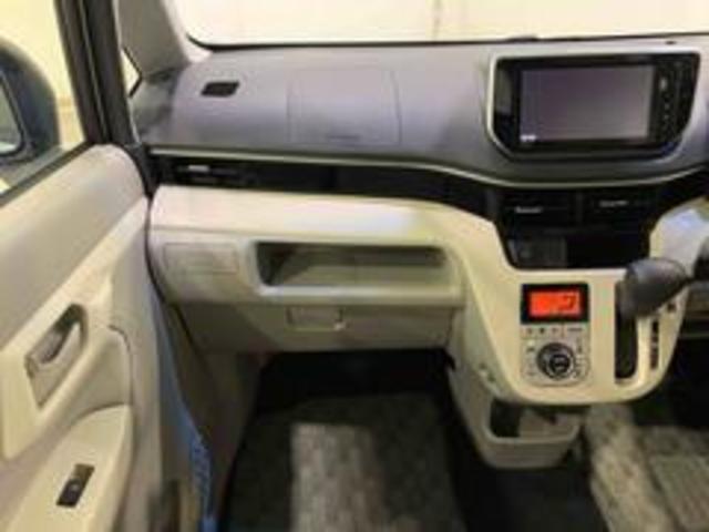 ムーヴ Ｘ　ＳＡＩＩＩ　サポカーＳワイド適合　ステアリングスイッチ　オートエアコン　Ｐスタート　運転席シートヒーター　アイドリングストップ　横滑り防止機能　誤発進抑制機能　オートハイビーム　コーナーセンサー　キーフリー（11枚目）