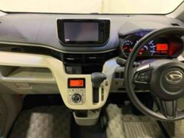 ムーヴ Ｘ　ＳＡＩＩＩ　サポカーＳワイド適合　ステアリングスイッチ　オートエアコン　Ｐスタート　運転席シートヒーター　アイドリングストップ　横滑り防止機能　誤発進抑制機能　オートハイビーム　コーナーセンサー　キーフリー（12枚目）